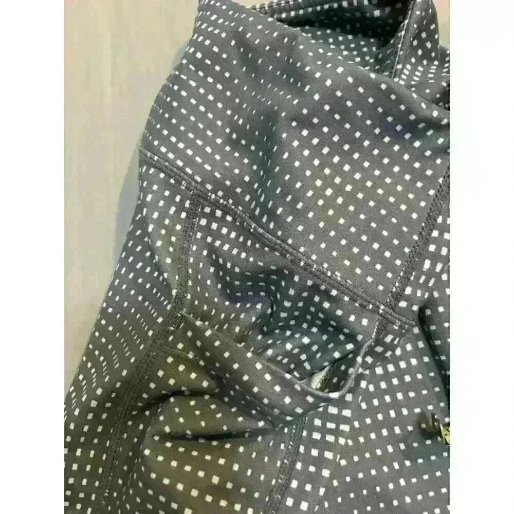 Zella Size S Capri Gray Workout Athleisure Gym - Picture 8 of 8